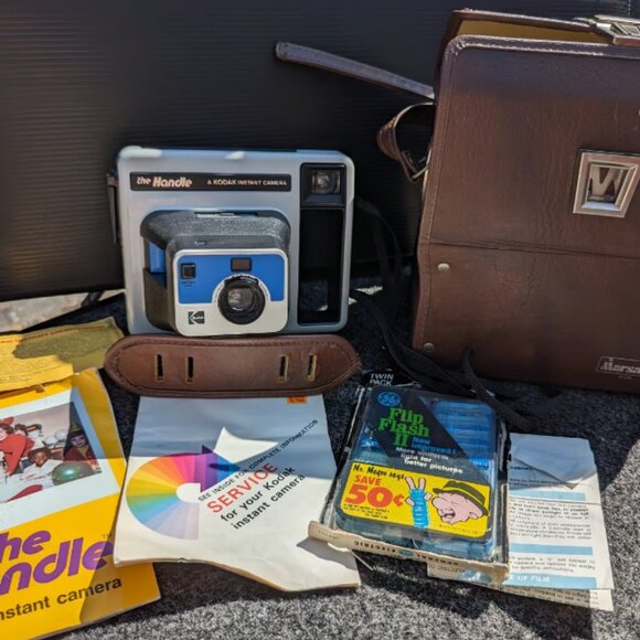 Kodak Other - Kodak VINTAGE KODAK EK2 INSTANT CAMERA With Strap - Electronics Color: Grey